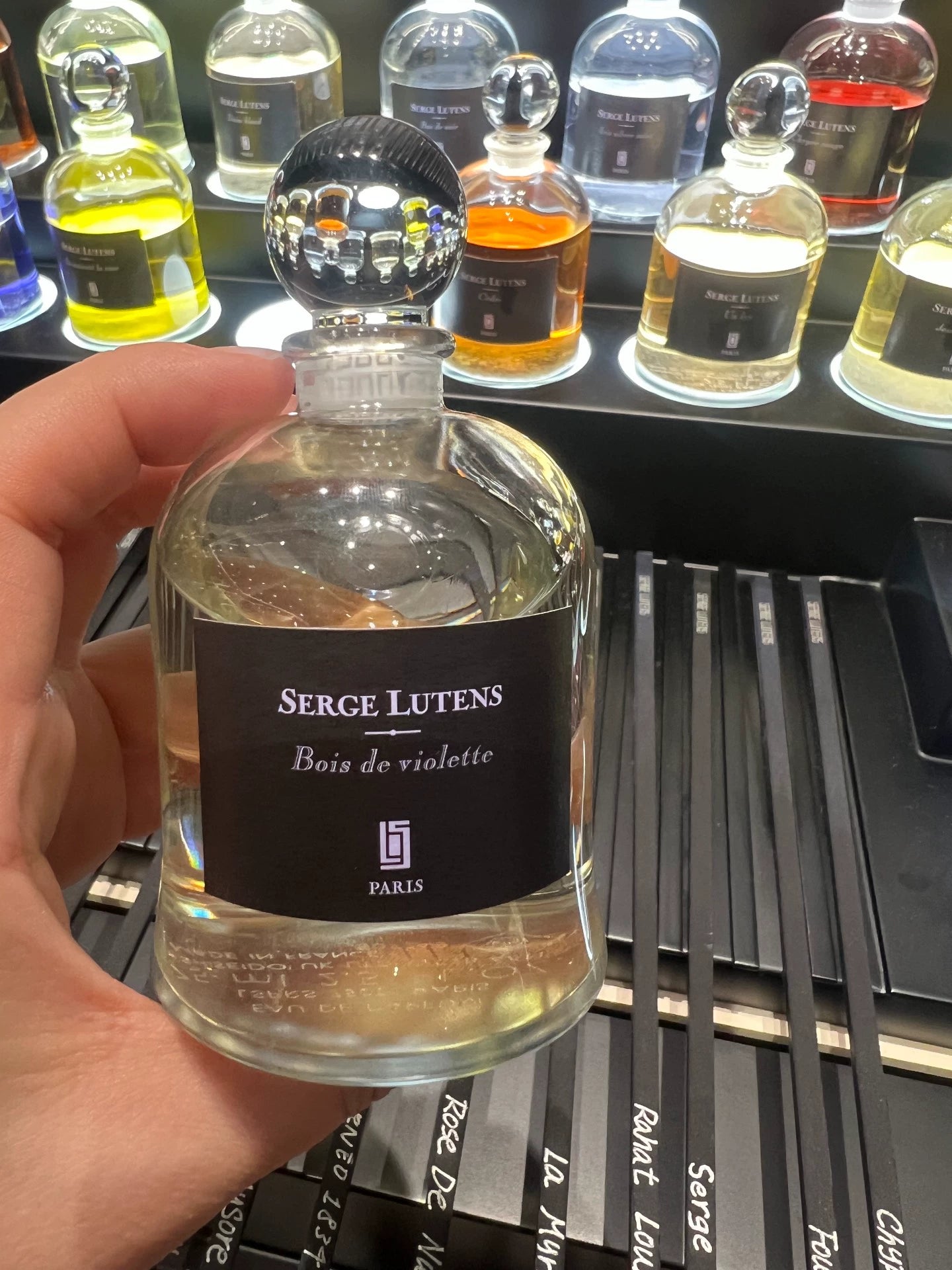 050126-14 Serge Lutens 75ml 2.5oz Eau de Parfum EDP