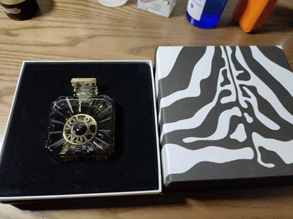 051026-29 Guerlain Midnight Flight Essence Wired Sealed Original Box