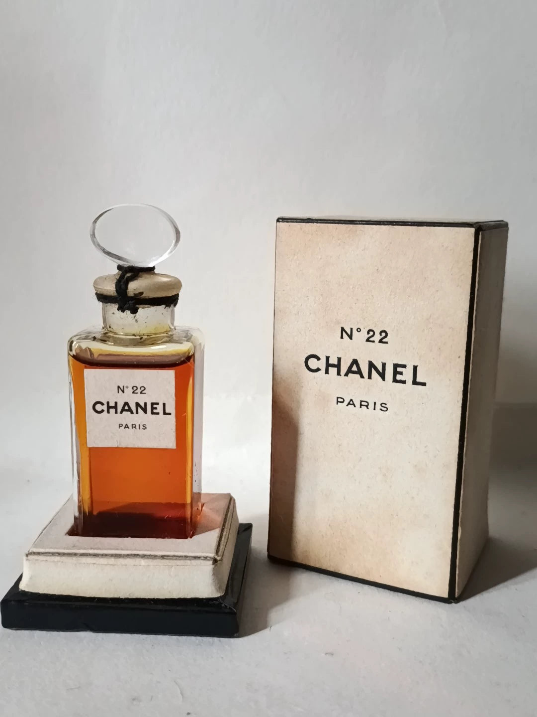 130125-48 Chanel No. 22 7.5ml 1/4 oz Parfum Perfume