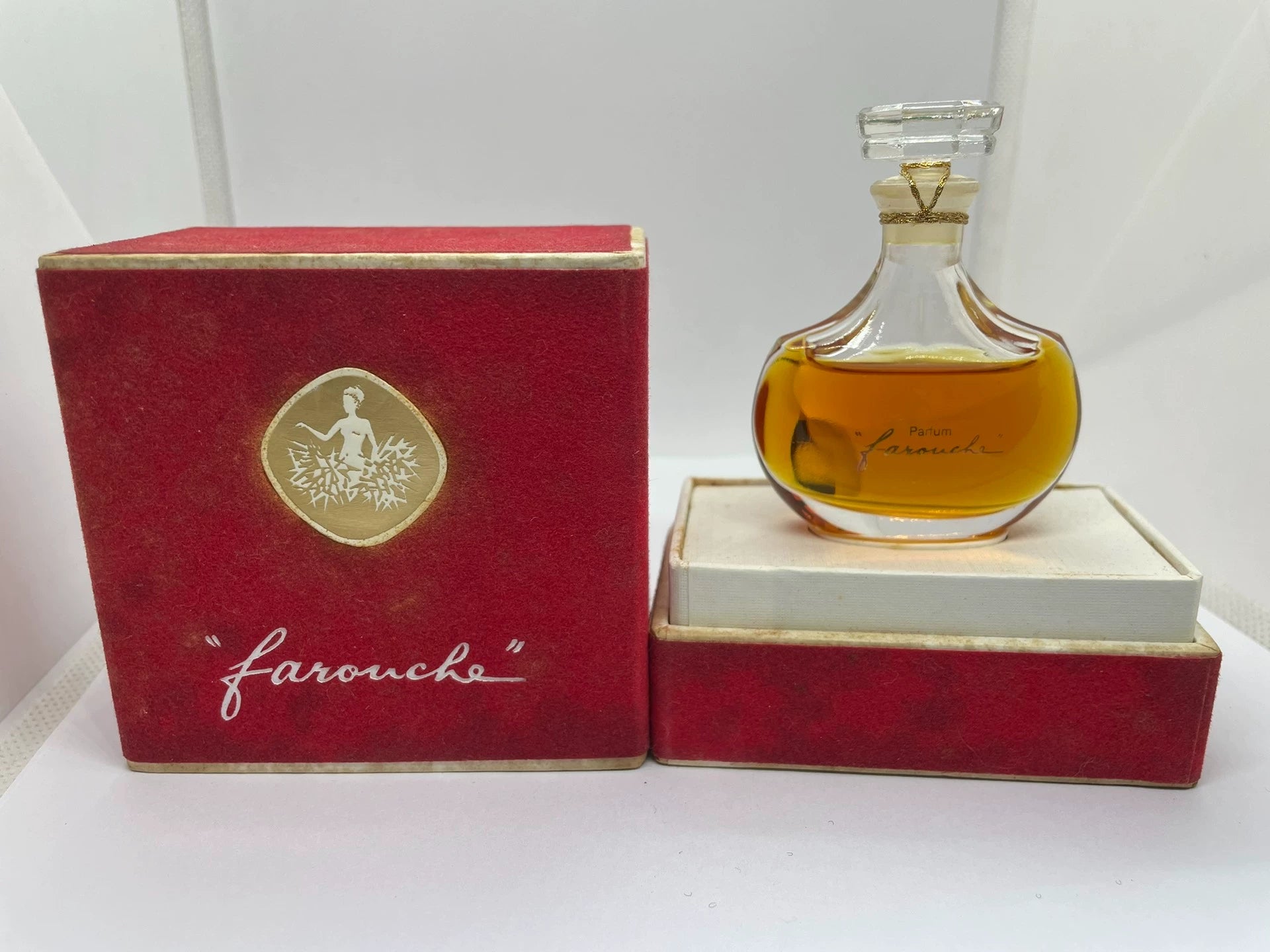 NINA RICCI フルイトヘルヘットストレトハンツ 【関税込】 NINA RICCI – Trendyground