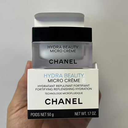 05826-558 Chanel Camellia Moisturizing Micro