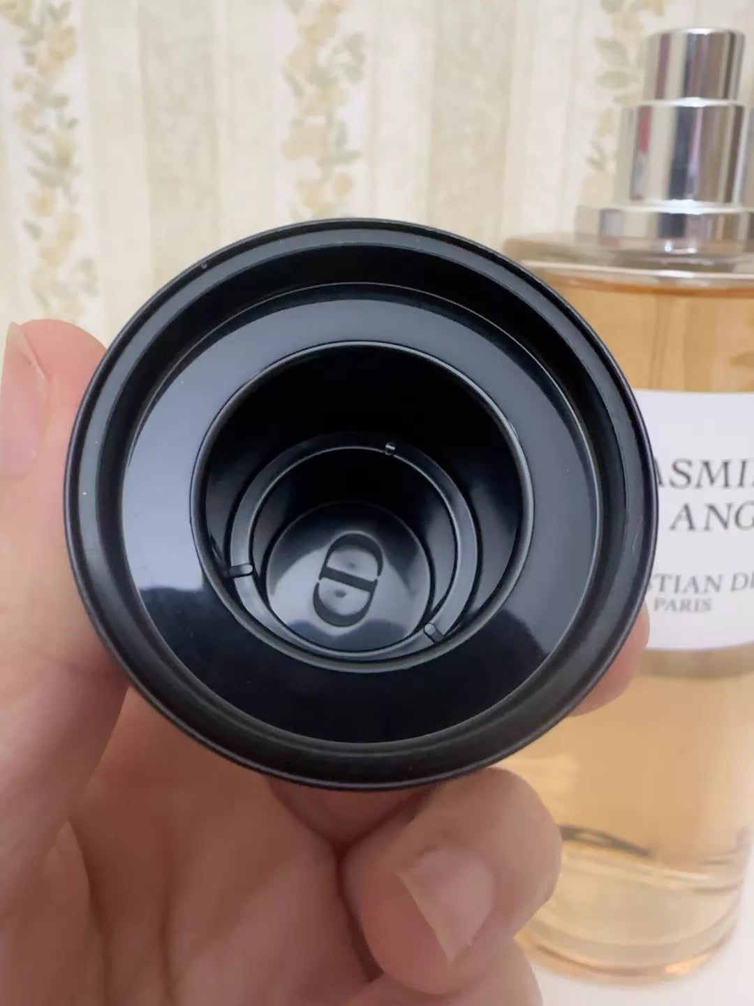 070526-62 Dior Fragrant Beauty Perfume 250ml 8.5 oz