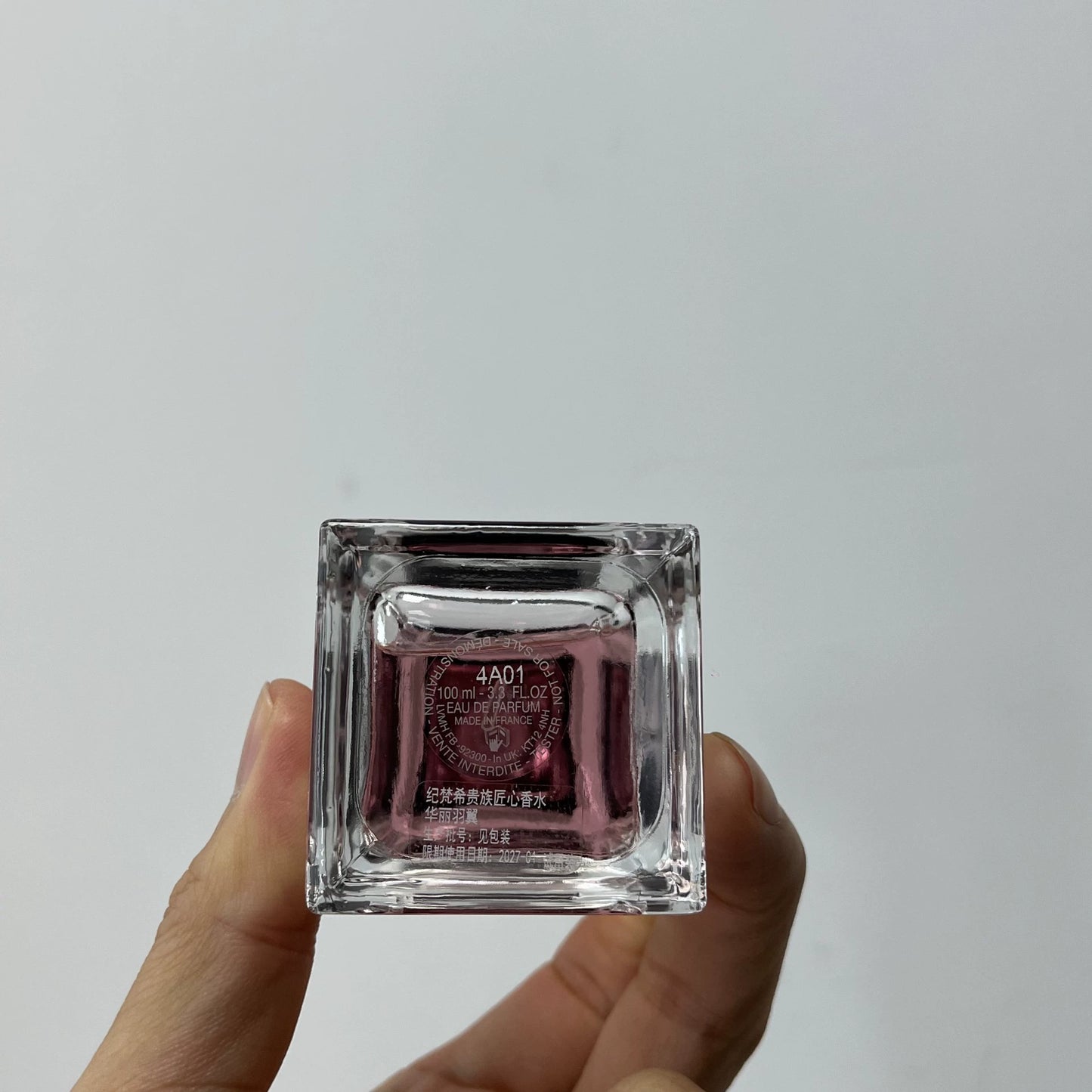 051125-58 Givenchy Eau de Parfum Perfume 100ml 3.4oz OISEAU