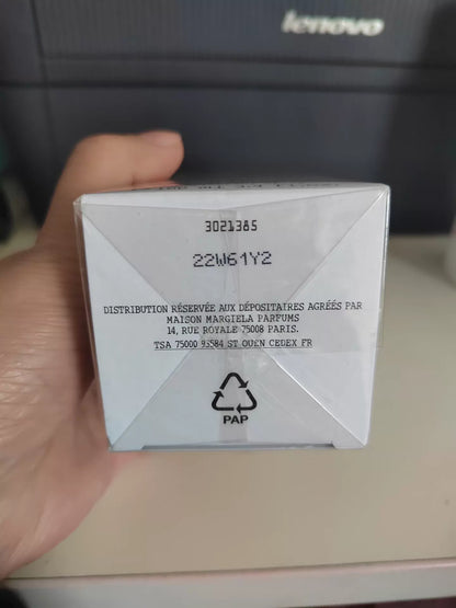 010926-22 Maison Margiela warms fireplace ink EDT 100 ml 3.4 oz