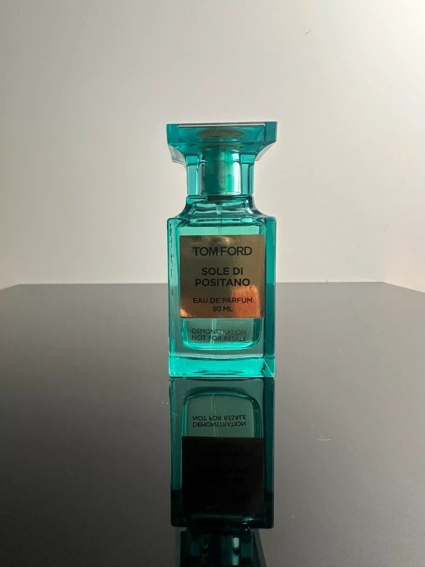 250626-39 Tom Ford Top 50ml 1.7 oz