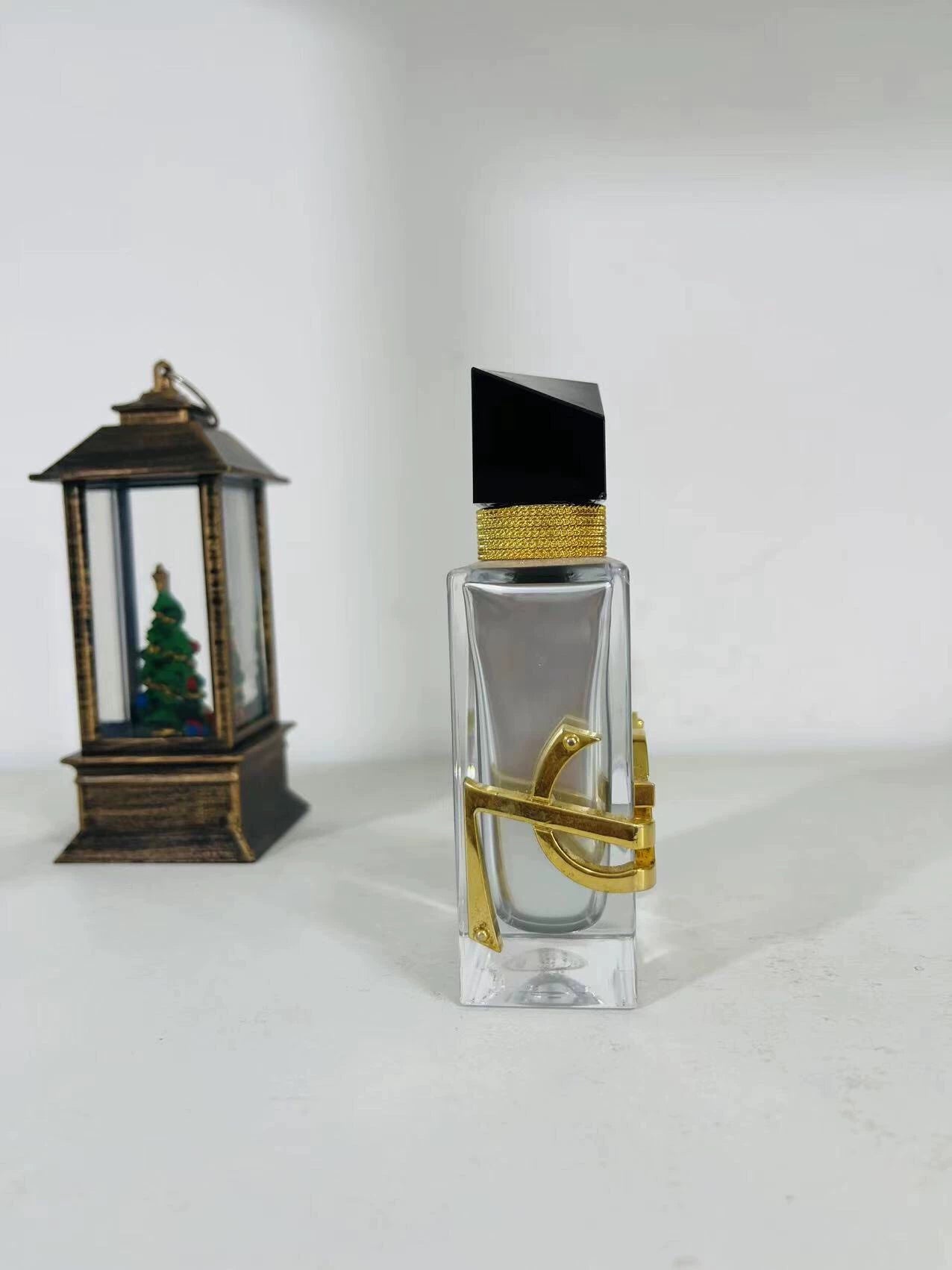 260526-52 Yves Saint Laurent Eau Liberté Platinum 50ml 1.7 oz