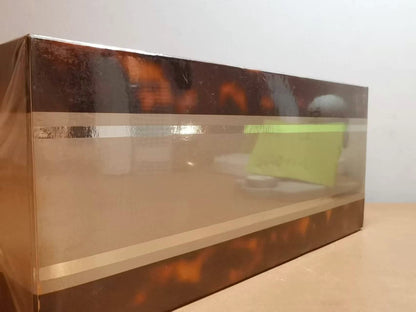 220226-41 Molyneux vivre 90ml 3 oz