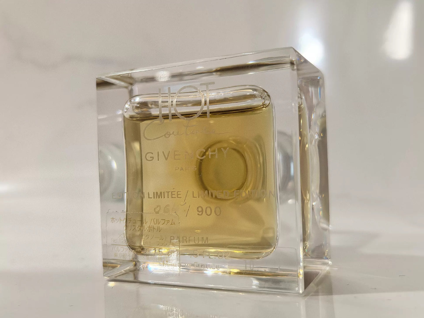 100926-128 Givenchy Cristal Parfum 15ml 0.5 oz