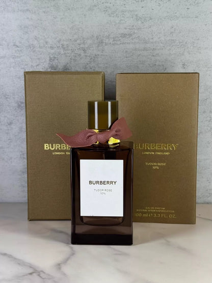 040426-124 Burberry Tudor Rose Tudor 100ml 3.4 oz