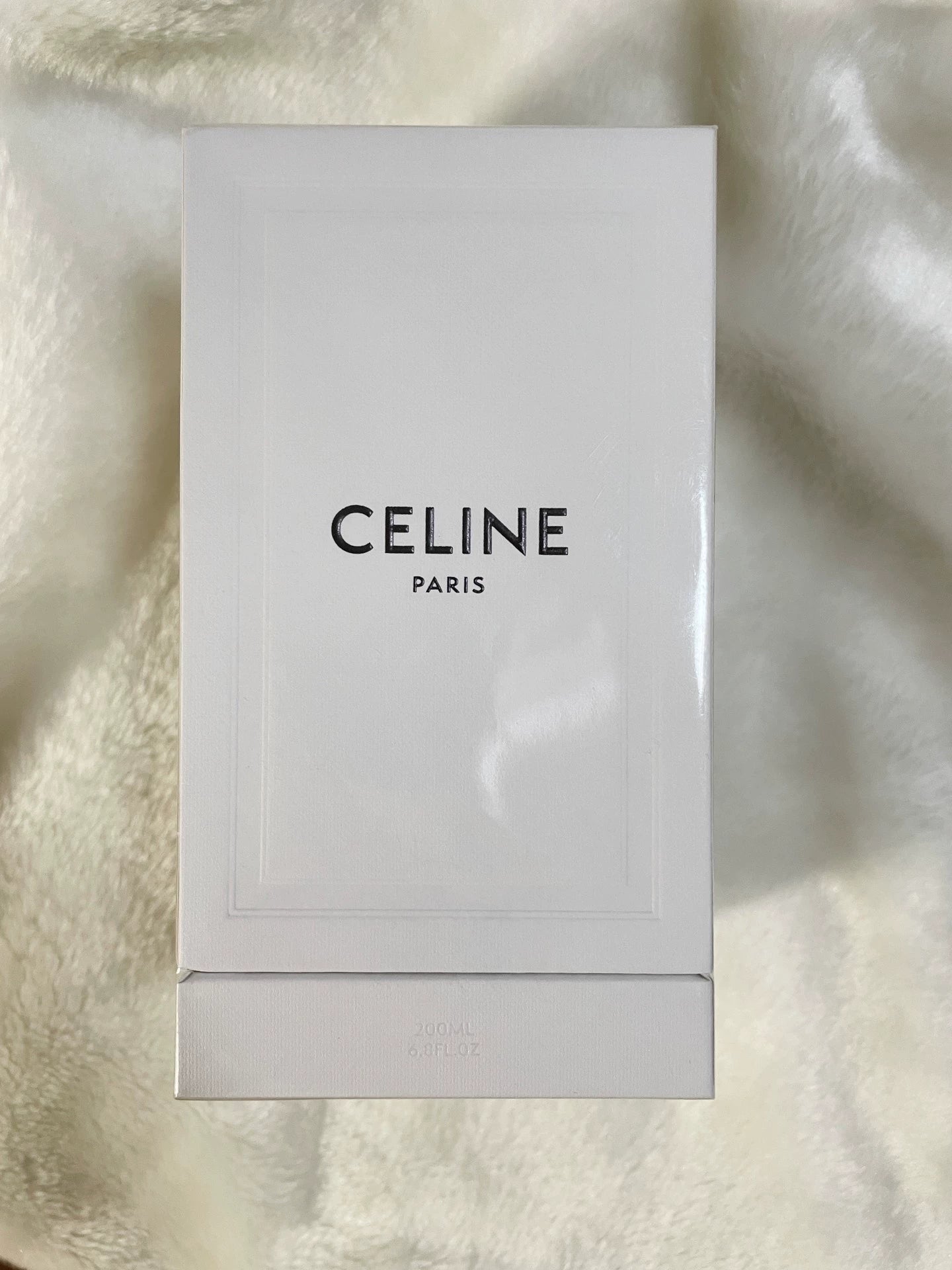 250226-24 CELINE La peau Nue  Parfum 200ml  6.8 oz