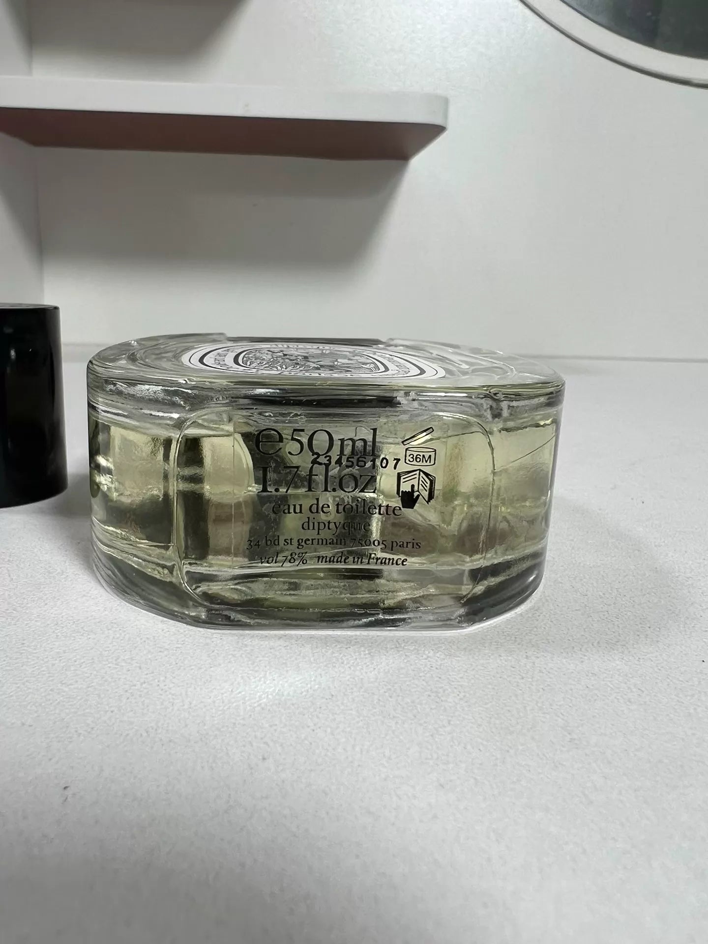 270726-114 Tiptique Vitario Vetiver EDT 50ml 1.7 oz
