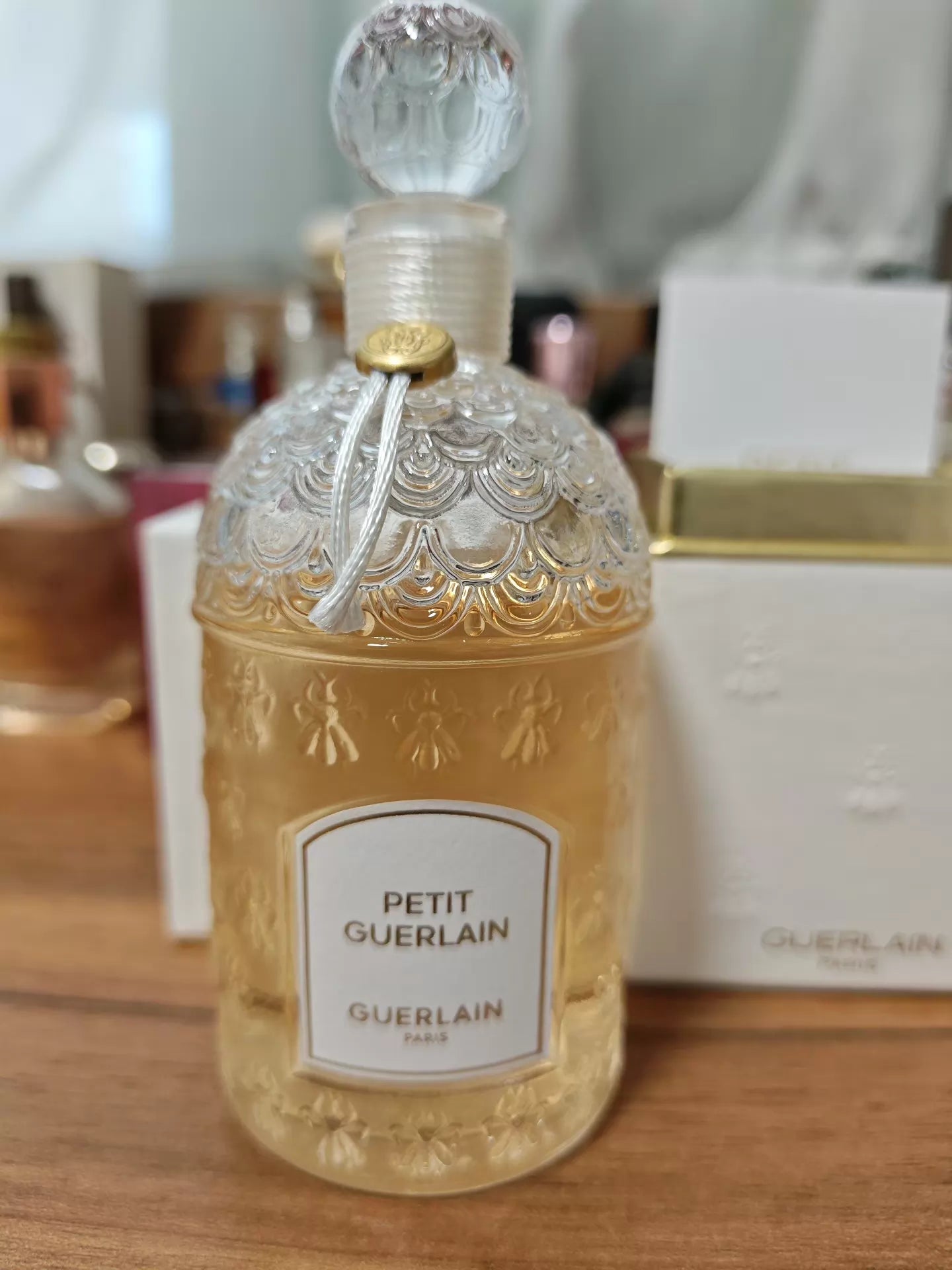 040926-27 Guerlain Petit baby is 125ml 4.2 oz
