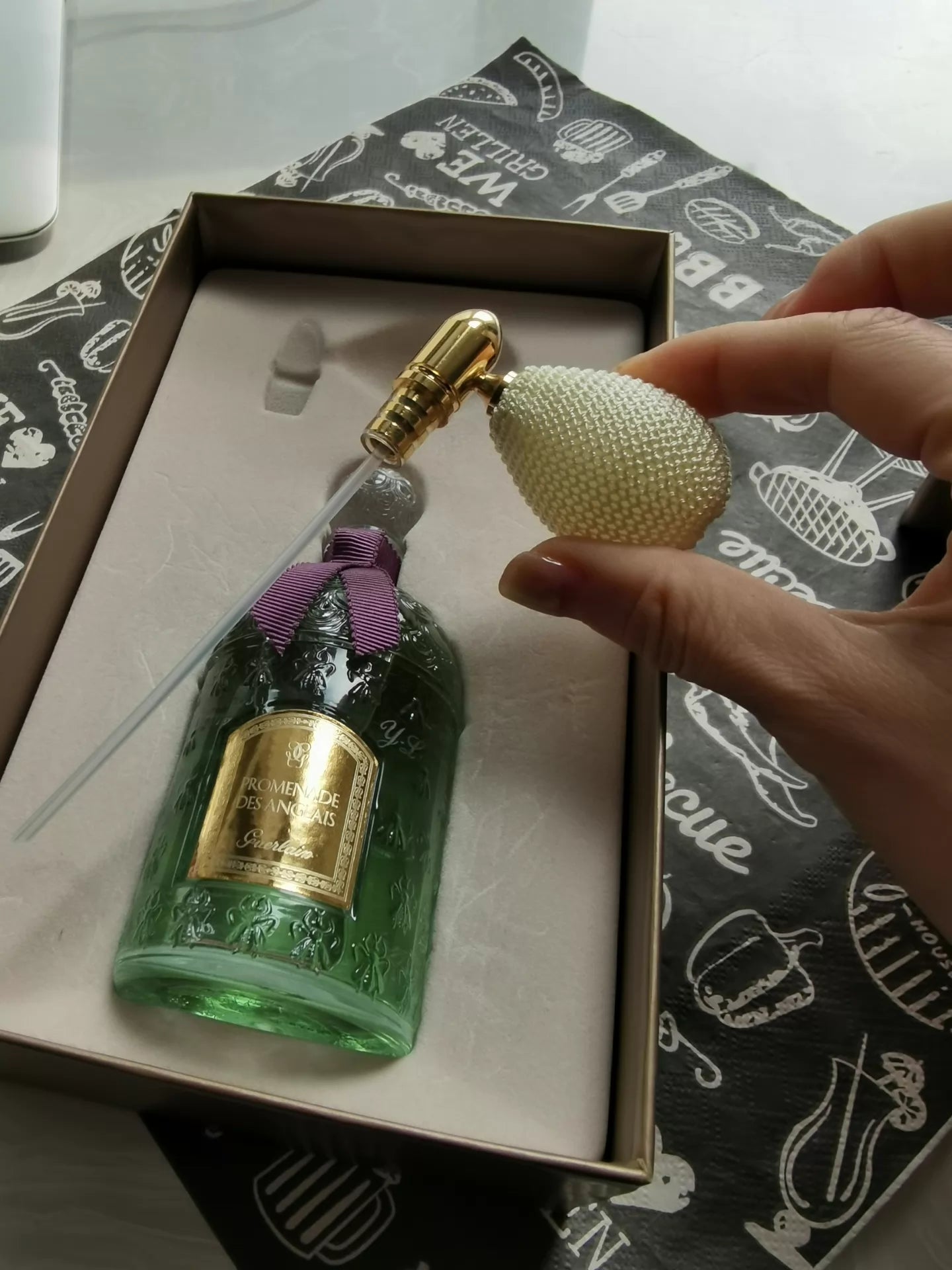 050926-75 Guerlain Romantic Parisian Promenade 125ml 4.2 oz
