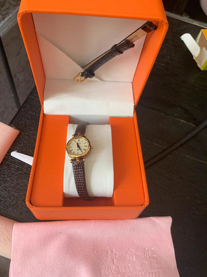 020426-watch-107 Gucci classic sandwich biscuit