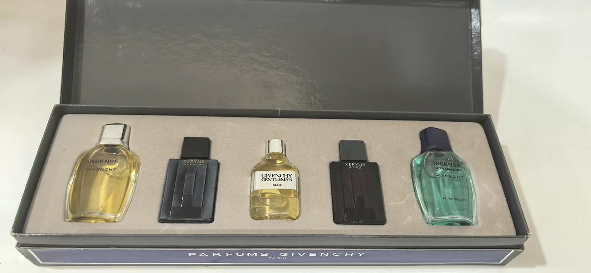 220826-170 Givenchy Givenchy Classic 7ml 0.2 oz