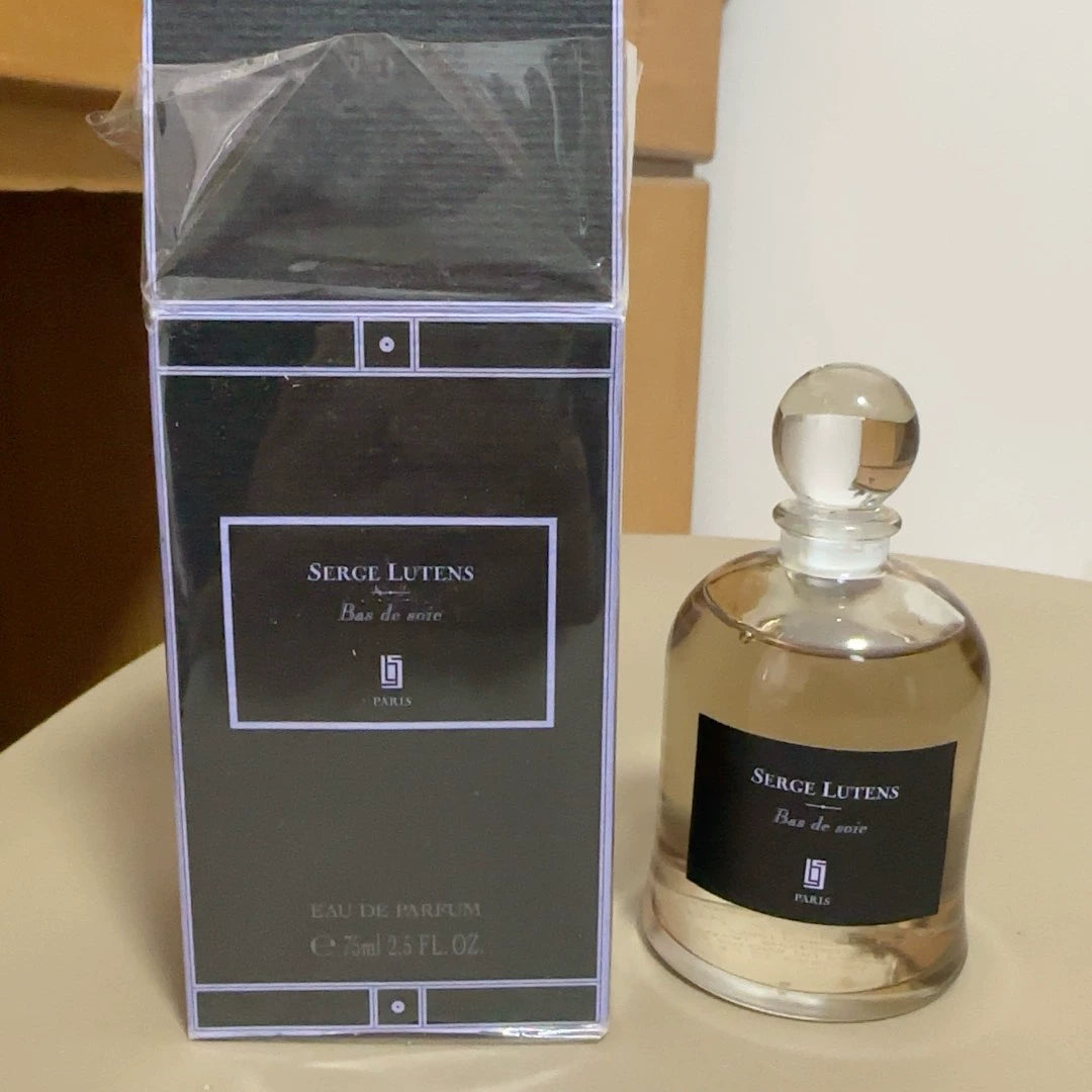 311225-37 Serge Lutens Eau de Parfum EDP 75ml 2.5oz