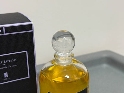 290626-180 Serge Lutens Sa majeste la EDP 75ml 2.5 oz