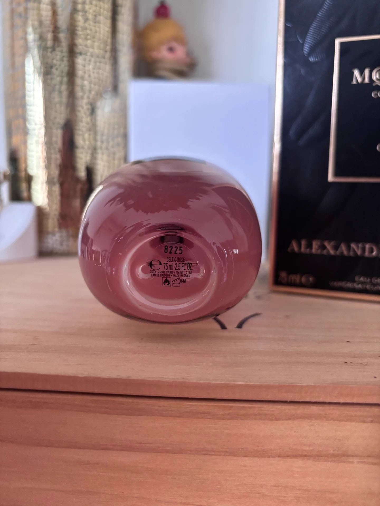 140126-27 MQUEEN Eau de Parfum EDP 74ml 2.5oz