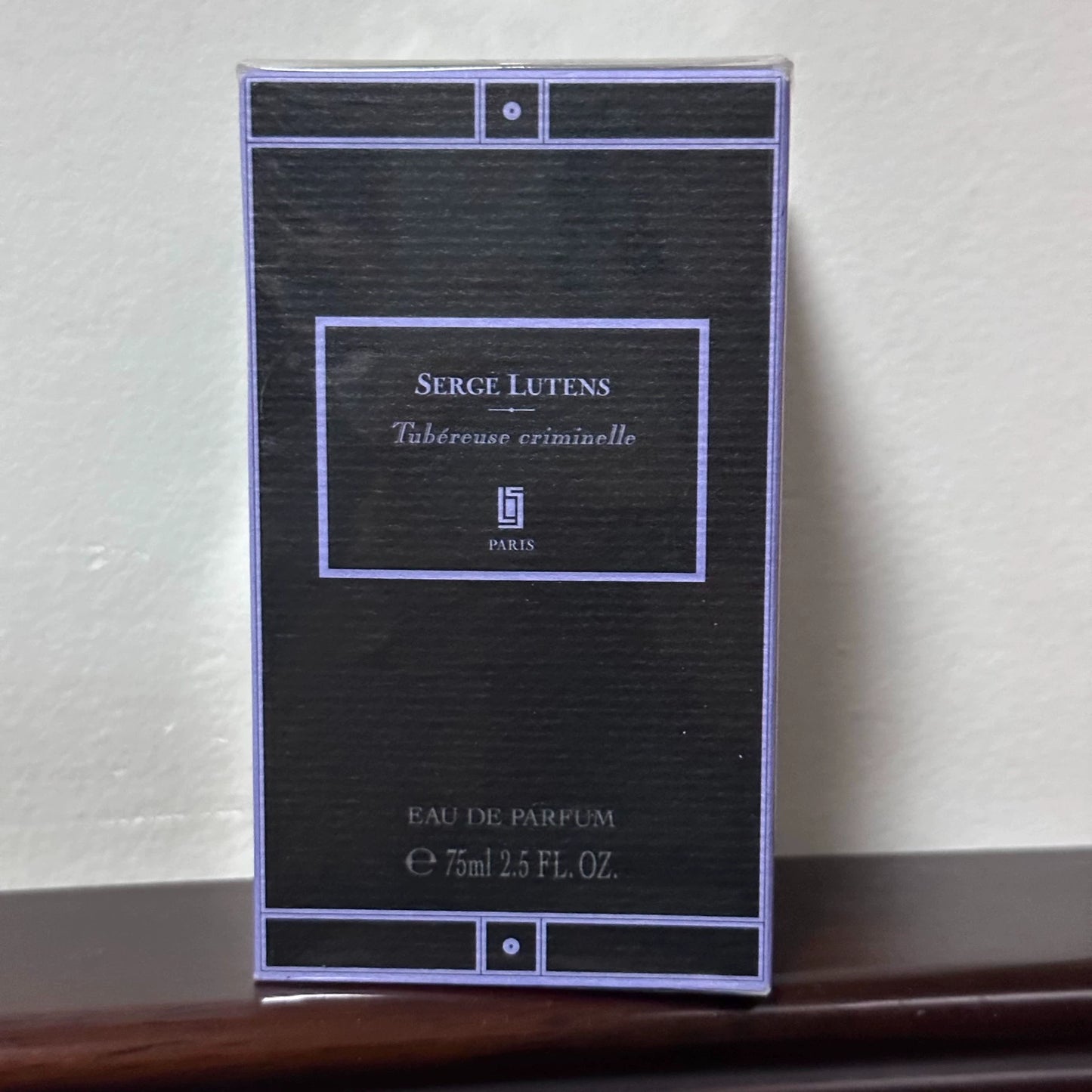 121225-46 Serge Lutens Eau de Parfum EDP 74ml 2.5oz