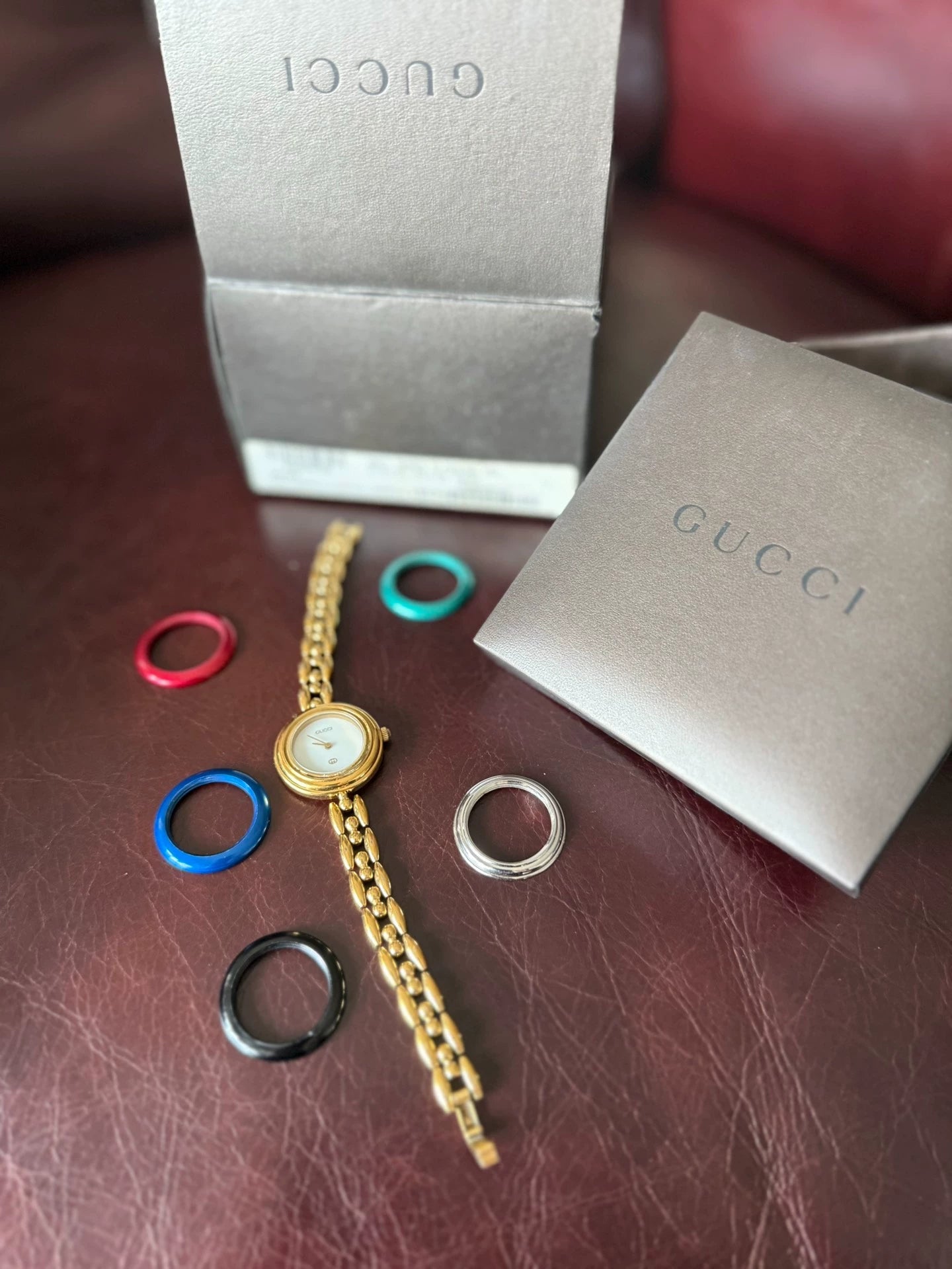 140525-9 Auth Gucci Change Bezel Colors Gold Dial Watch