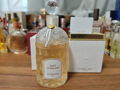040926-27 Guerlain Petit baby is 125ml 4.2 oz