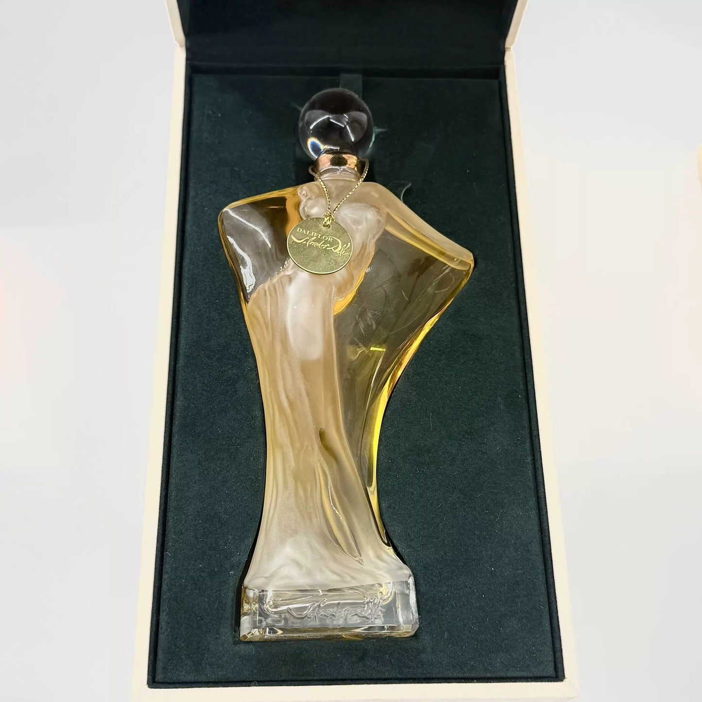 030826-217 Salvador Dali Salvadini Dancing Girl 90ml 3 oz