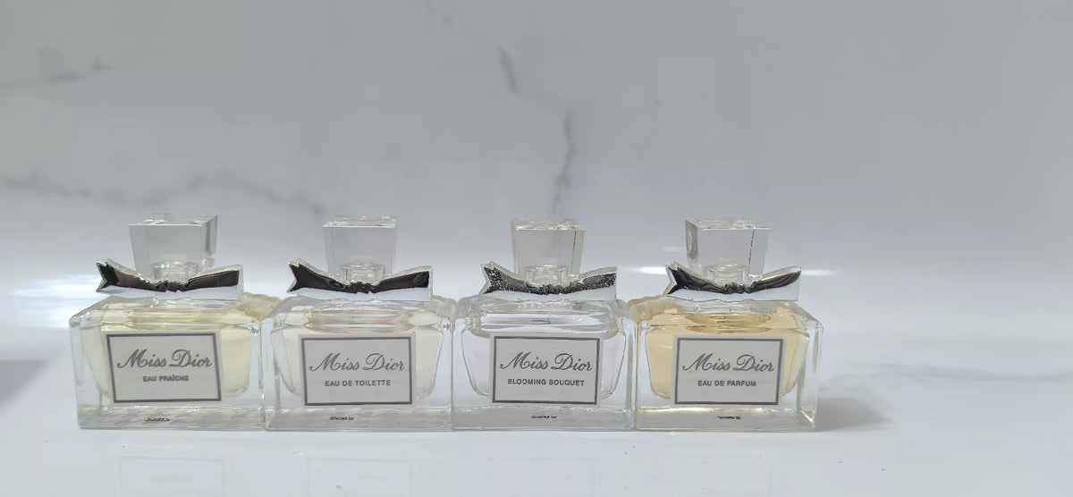 220826-405 Dior MISS Miss set 5ml 0.2 oz