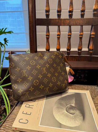150626-bag-77 Lv horizontal version handbag