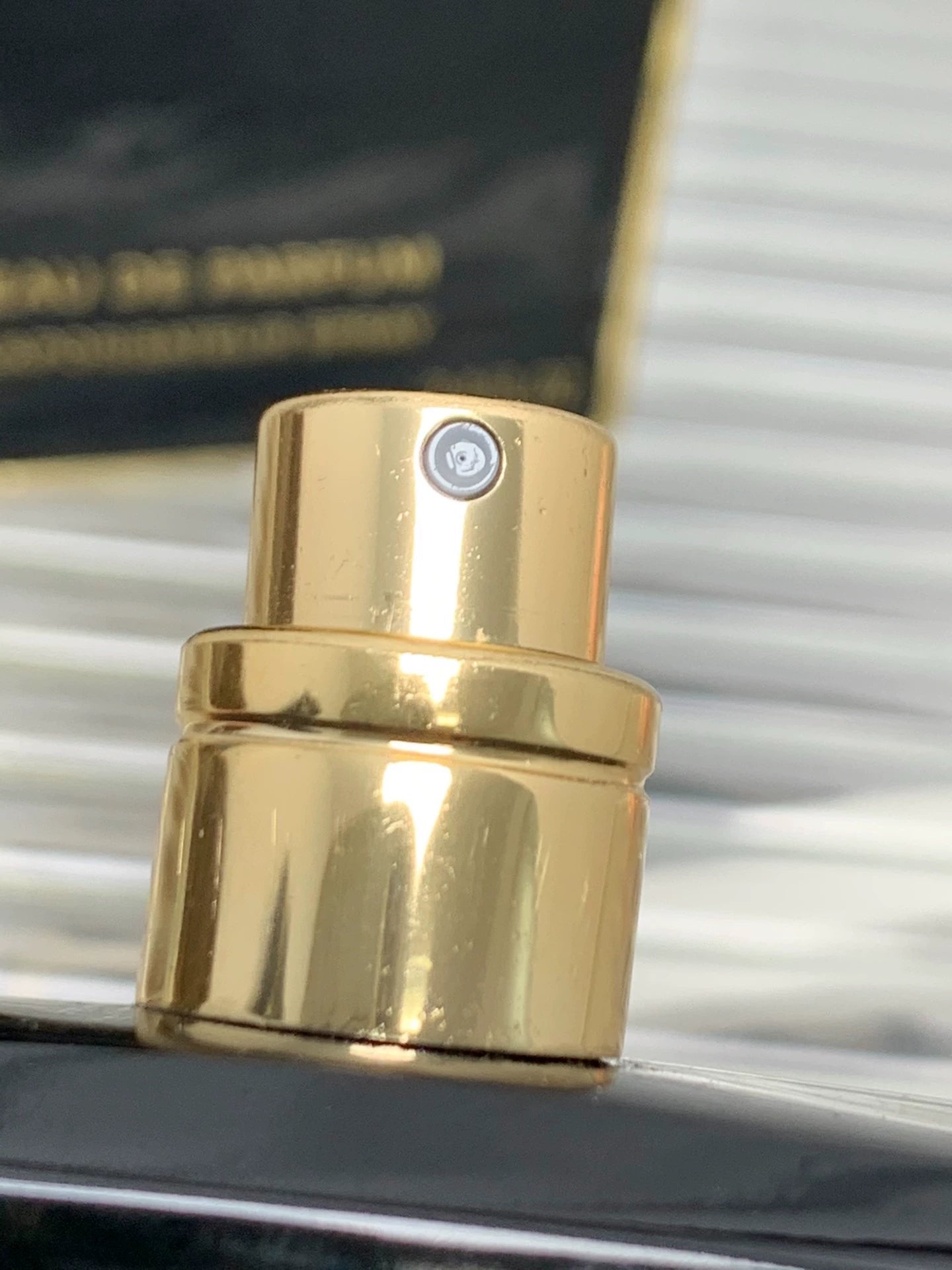 280726-141 Chanel There is box 100ml 3.4 oz