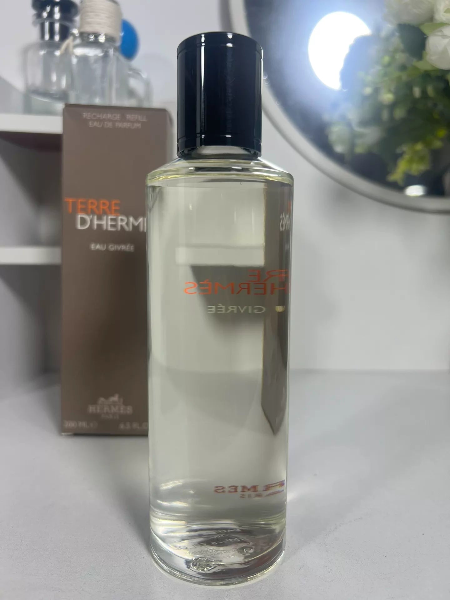 270726-145 Hermès Frosted Earth Refill Perfume 200ml 6.8 oz
