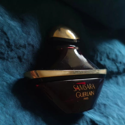 041026-30 Guerlain Santa Sarah Réincarnation Parfum 15 ml 0,5 oz