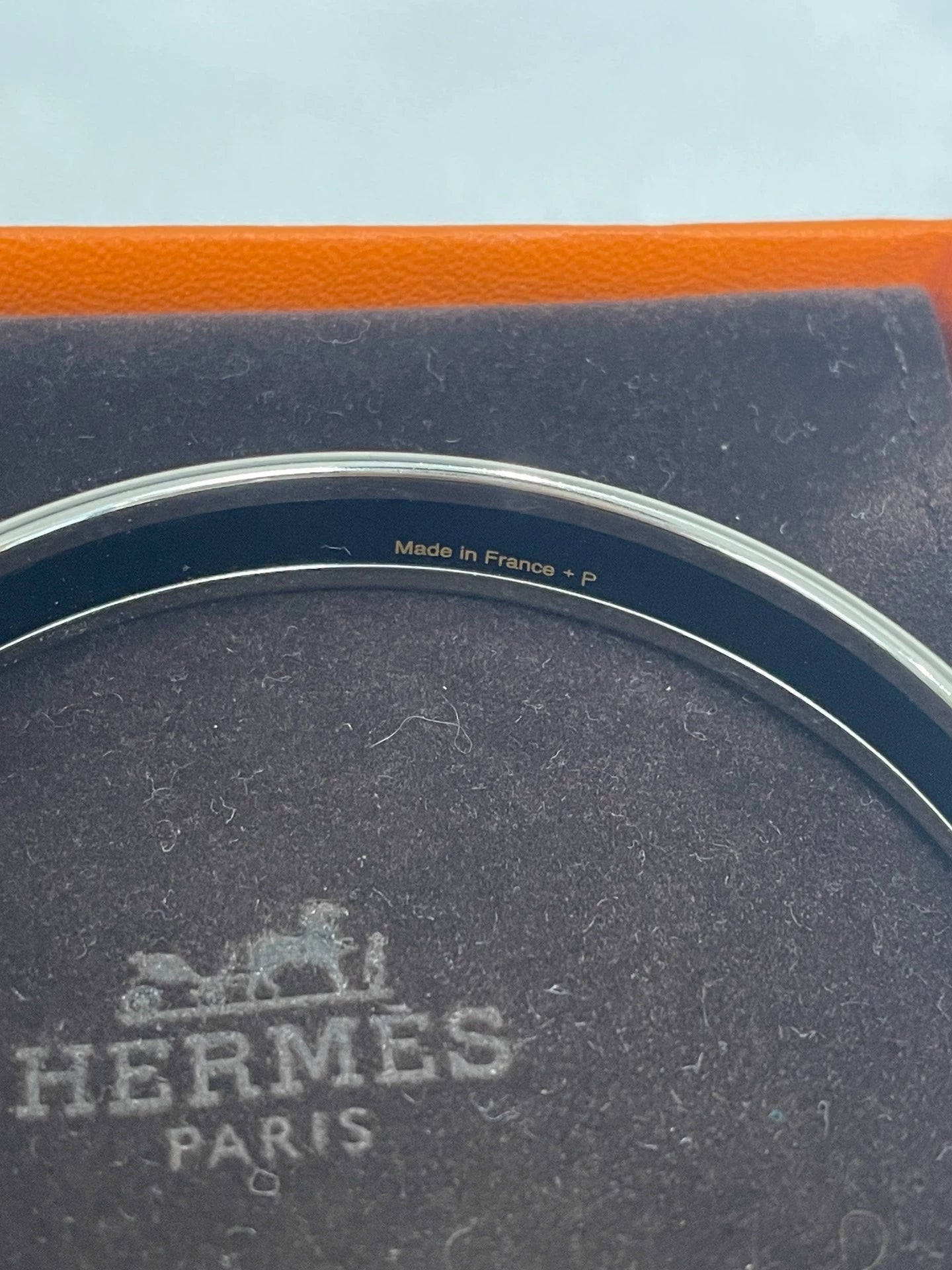 281024-25 Auth Hermes Narrow bangle in enamel bracele