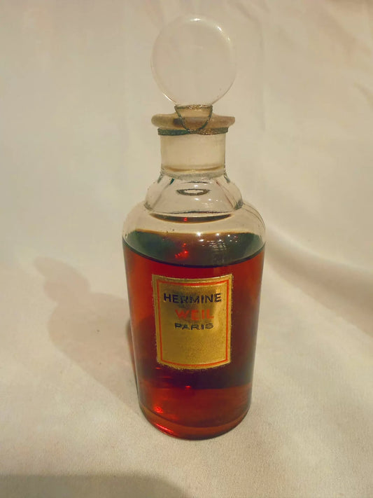 081026-113 Weil Hermine Parfum