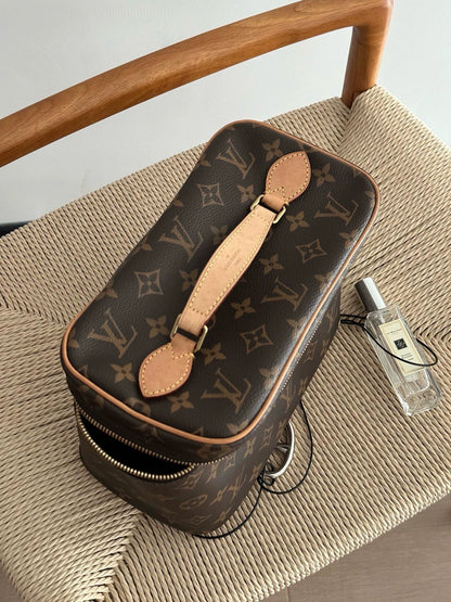 150626-bag-13 Louis Vuitton new lv presbyopia