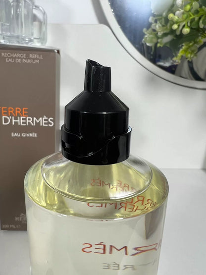 270726-145 Hermès Frosted Earth Refill Perfume 200ml 6.8 oz