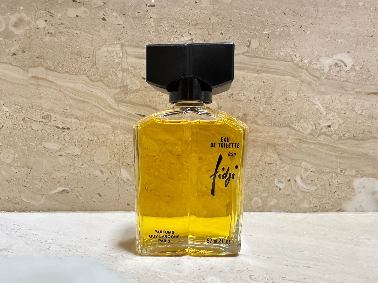 270526-130 Guy Laroche Ji Longxue fidji EDT 57ml 1.9 oz