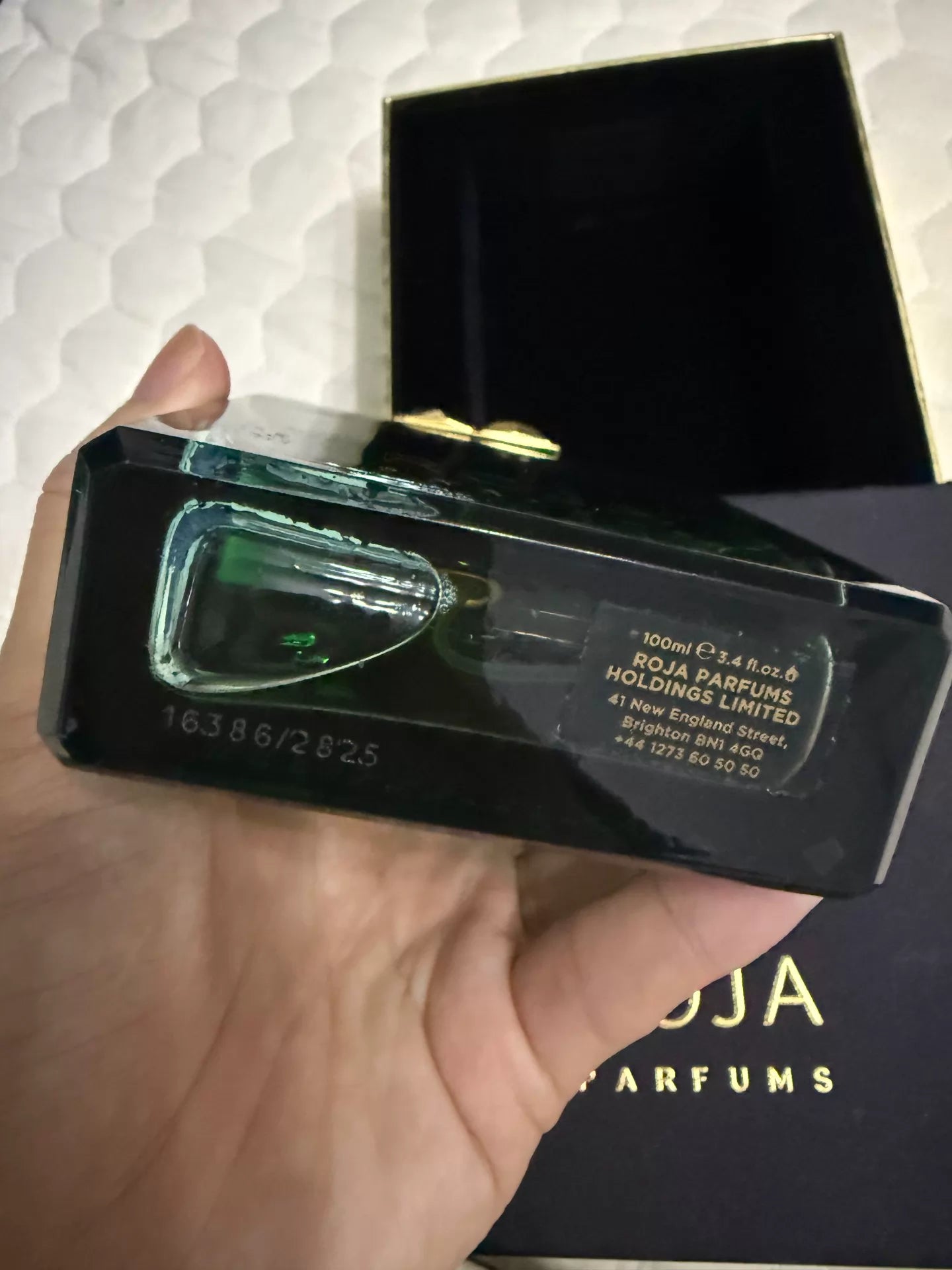 180826-37 Roja Delfin Vetiver 100ml 3.4 oz