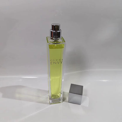 020926-543 Gucci Huang Jealousy