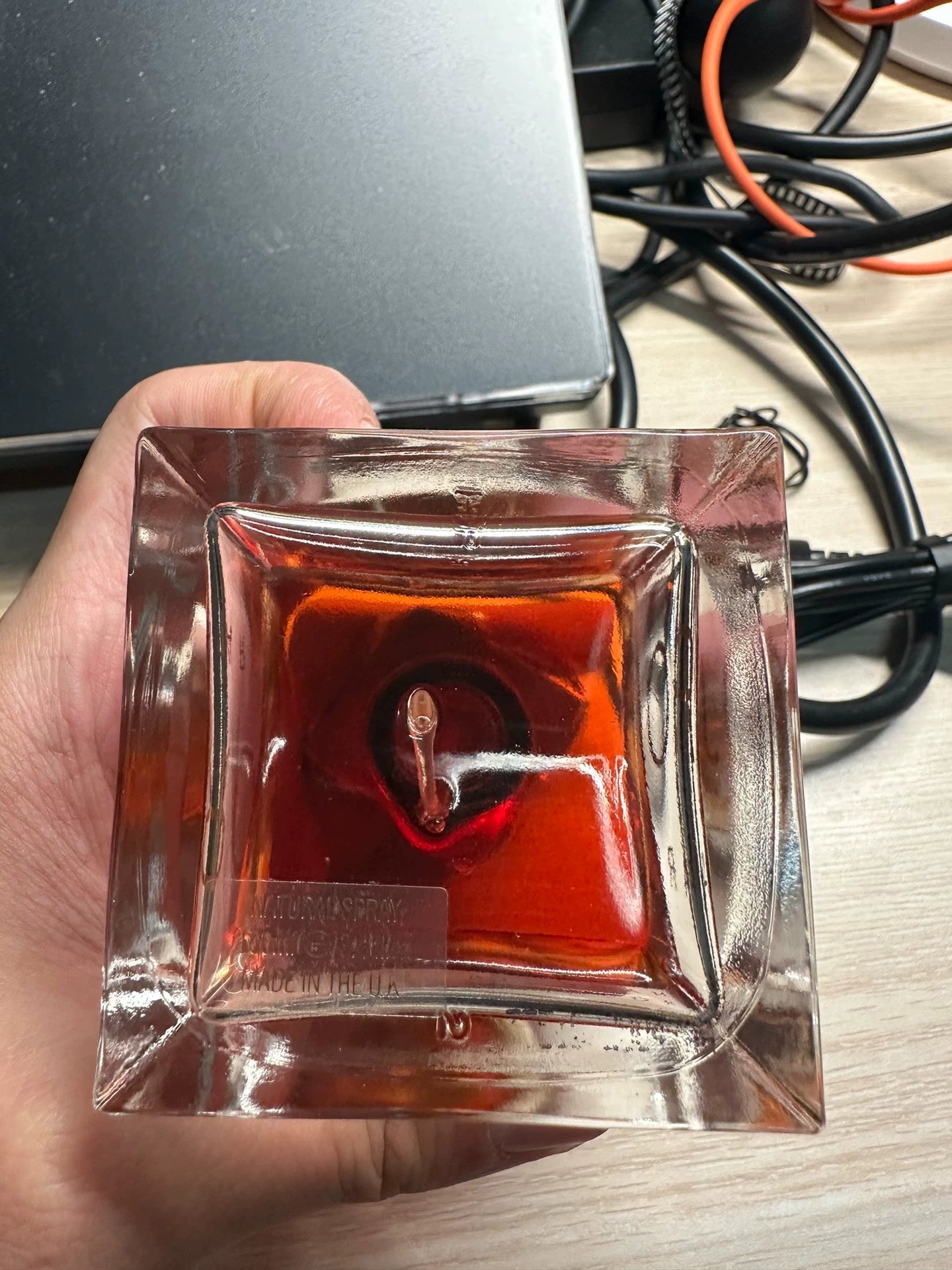 190326-45 roja amber ebony Perfume 100ml  3.4oz