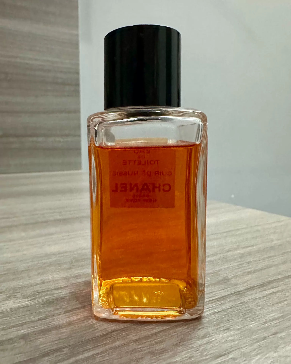211026-34 Chanel Cuir Russie EDT 100ml 3.4 oz