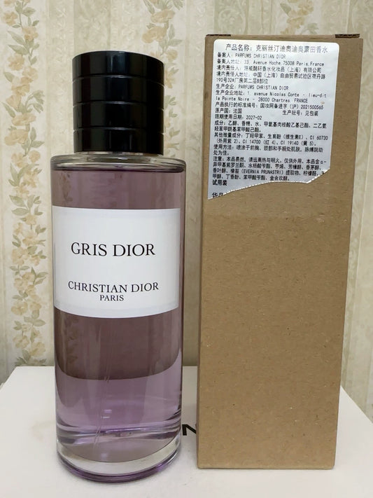 051125-46 Christian Dior Eau de Parfum GRIS DIOR 250ml 8.5oz