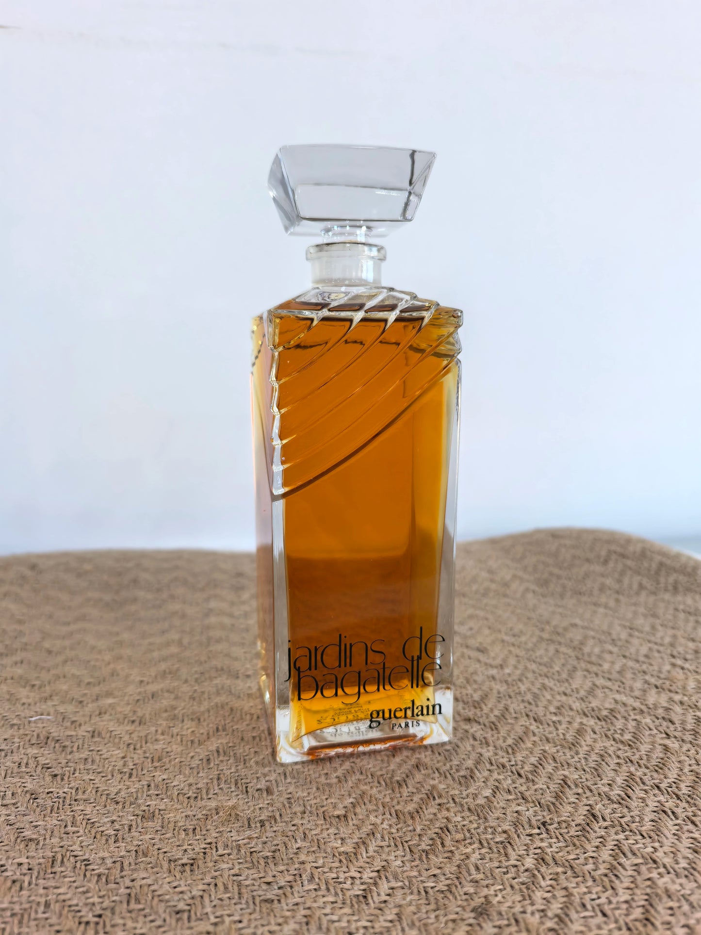200826-33 Guerlain Jardins Bagatelle 6-digit EDT 250ml 8.5 oz