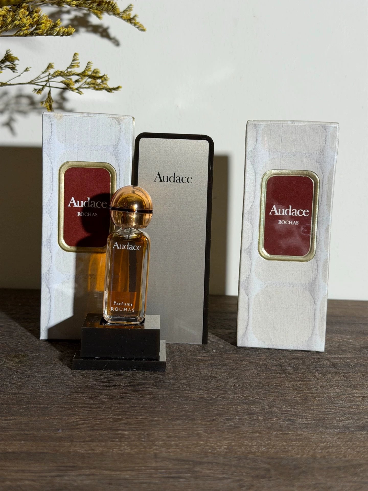 210426-12 Rosa Rochas Parfum