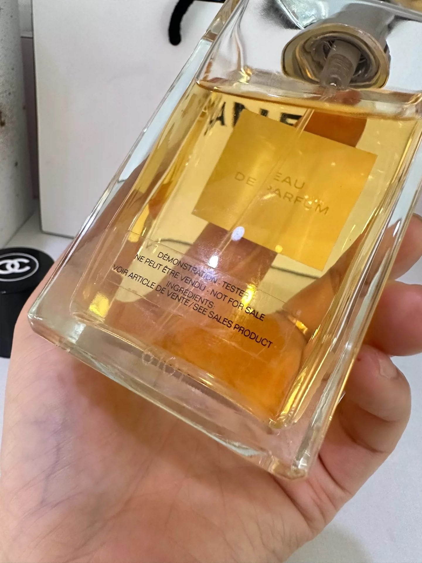 140825-48 Chanel Cuir de Russie Eau de Parfum 200ml 6.8oz