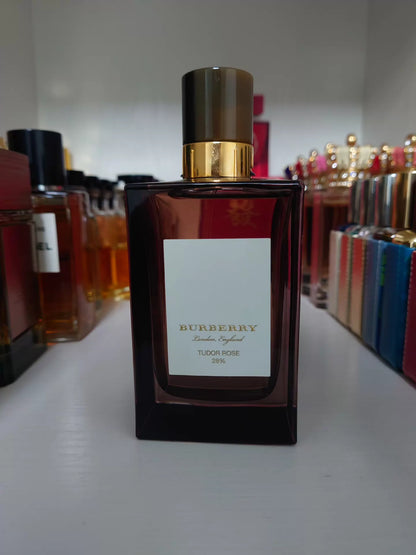 110826-117 Burberry BBR Haute Couture Perfume