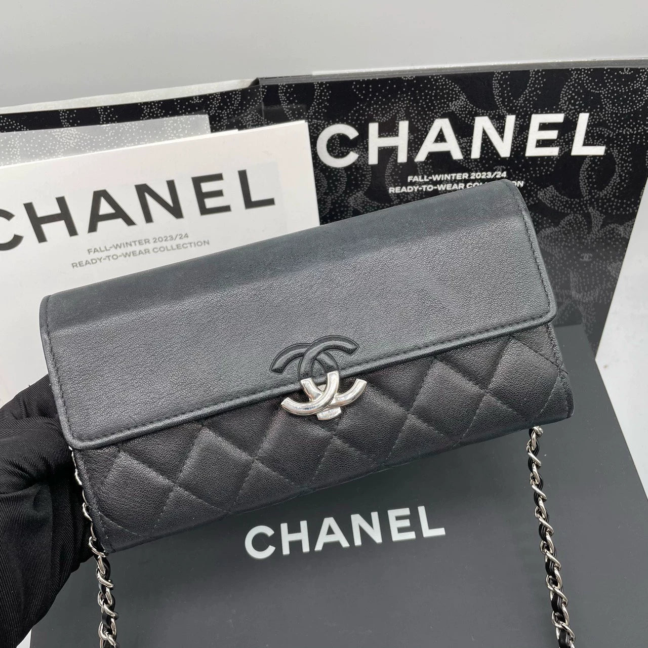 051124-31 Auth CHANEL CF CC Classic Long Flap Wallet