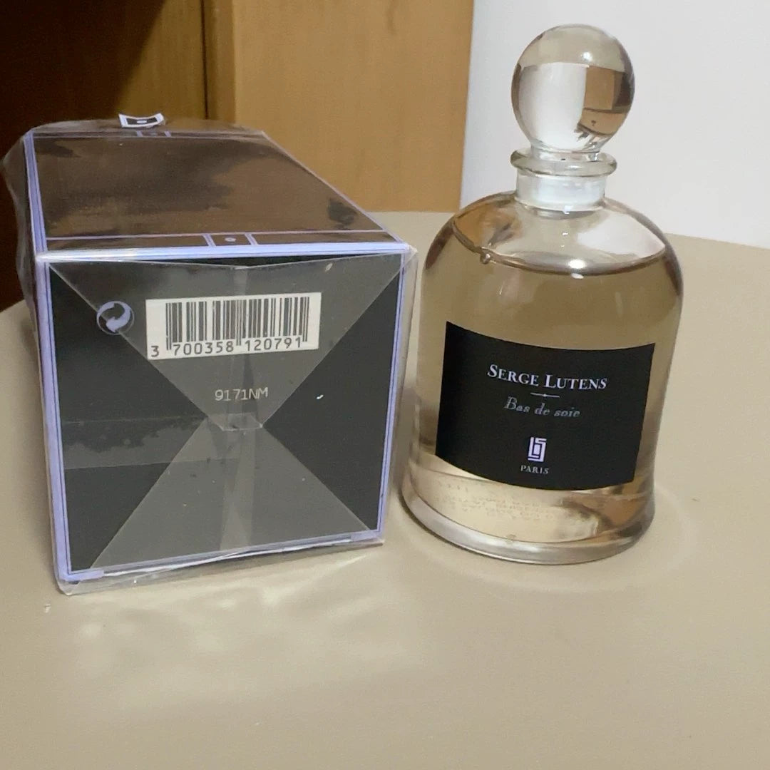 311225-37 Serge Lutens Eau de Parfum EDP 75ml 2.5oz