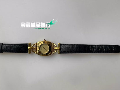 140525-48 Gucci gold tone watch