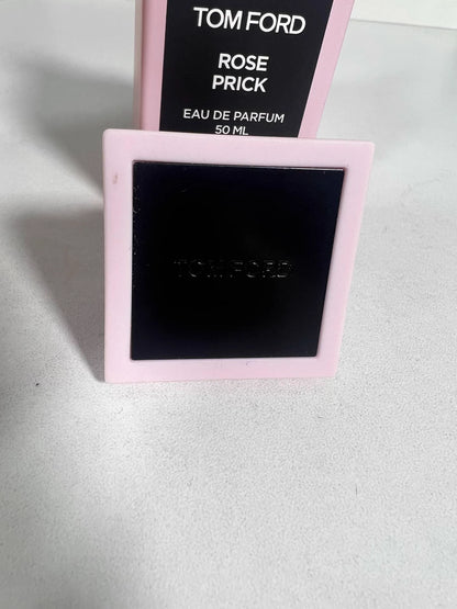 220226-16 Tom Ford TF thorn rose 50ml 1.7 oz