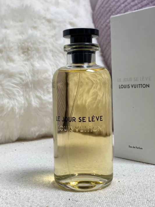 290726-108 Louis Vuitton lv Daybreak with 200ml 6.8 oz
